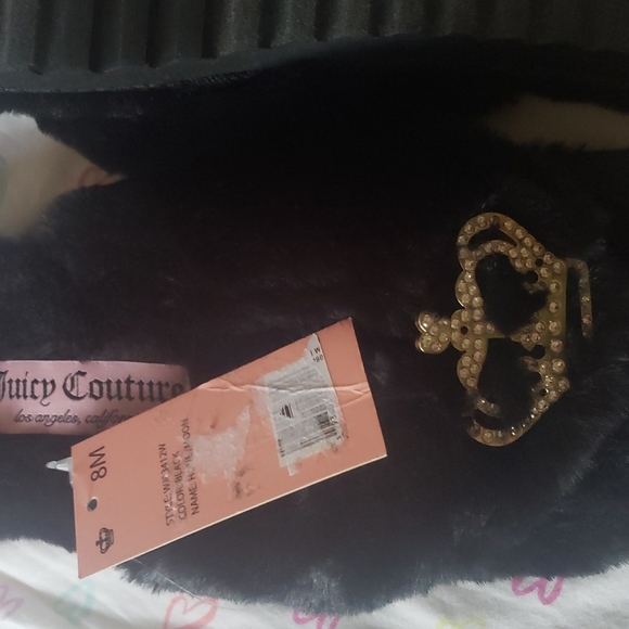 💛😍🖤 Flip flops or Thongs 🖤😍💛 - Picture 3 of 5